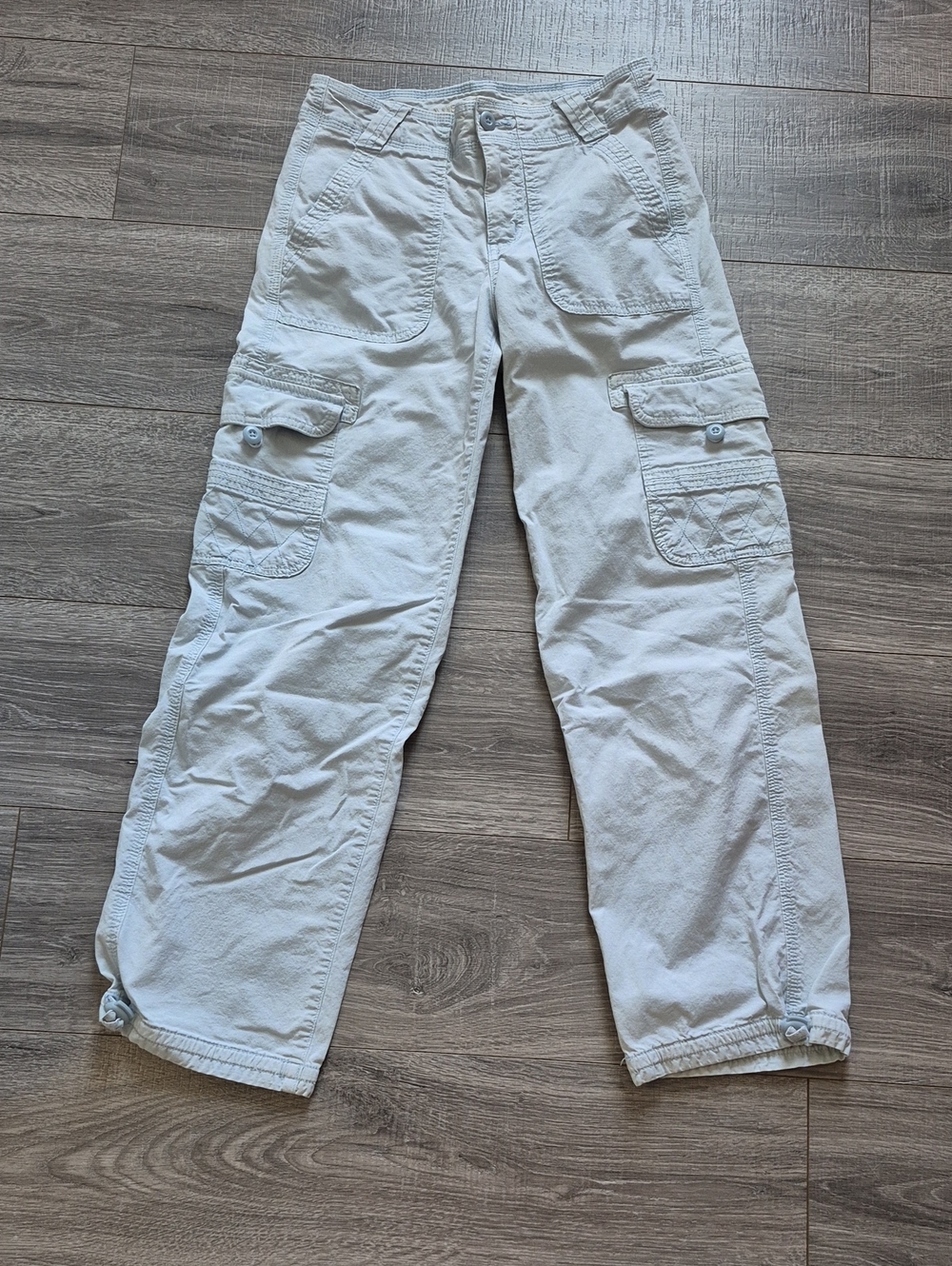 American Eagle Outfitters Women's Baggy Jogger Light BlueCargo Pants